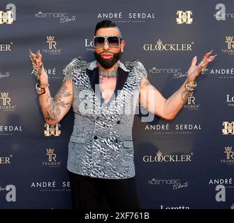 Harald Gloeoeckler bei Harald Gloeoeckler Fashion Night im Loretta am Wannsee, Berlino. *** Harald Gloeoeckler alla Harald Gloeoeckler Fashion Night a Loretta am Wannsee, Berlino Foto Stock