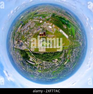 Vista aerea, centro commerciale Westfield Centro a forma di stella, vista generale di Neue Mitte con gasometer sul canale Reno-Herne e sul fiume Emscher, Borbe Foto Stock