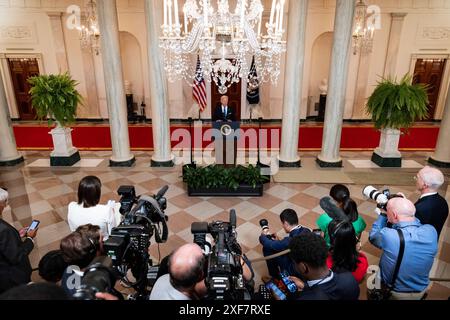 Washington, Stati Uniti. 1 luglio 2024. Il presidente Joe Biden fa osservazioni sulla sentenza sull’immunità presidenziale delle Corti Suprema degli Stati Uniti per il caso Trump contro Stati Uniti alla Casa Bianca lunedì 1 luglio 2024 a Washington, DC la Corte ha emesso questa mattina la sentenza secondo cui il Presidente in carica è immune dalla responsabilità penale per le azioni intraprese durante il suo mandato che sono considerate atti ufficiali. Foto di Samuel Corum/UPI credito: UPI/Alamy Live News Foto Stock