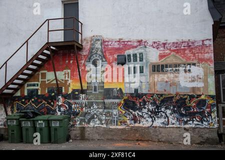 Murale del municipio sulla Wilmot Alley nel centro di Fredericton, New Brunswick, Canada Foto Stock