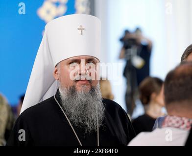 Non esclusivo: KIEV, UCRAINA - 29 GIUGNO 2024 - Primate della Chiesa ortodossa Ucraina, il metropolita Epifanio di Kiev e tutta l'Ucraina partecipa al Foto Stock