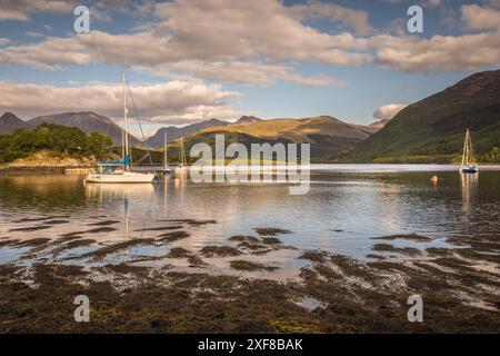 Geografia / viaggi, Gran Bretagna, Scozia, barche a Bishops Bay, Loch Leven, Ballachulish, ULTERIORI-DIRITTI-CLEARANCE-INFO-NOT-AVAILABLE Foto Stock