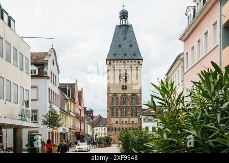 Altpoertel, porta medievale della città, Spira, Renania-Palatinato, Germania Foto Stock