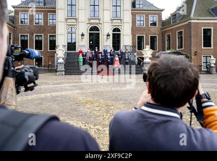 L'Aia, Paesi Bassi. 2 luglio 2024. L'AIA - il nuovo governo salì sui gradini del Palazzo Huis Ten Bosch. Crediti: ANP/Alamy Live News Foto Stock