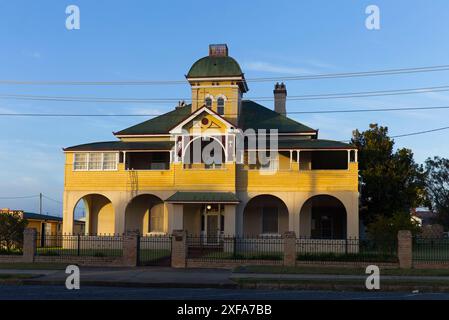 St Mary's Presbytery è un presbiterio cattolico di St Mary's Roman Catholic Church Warwick, Southern Downs Region, Qld, Australia Foto Stock