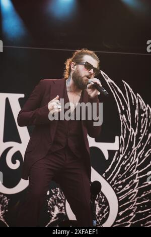 La band blues Hard rock Rival Sons si è esibita al Danish Copenhell Festival 2024. Credito: Andrea Pinna Foto Stock