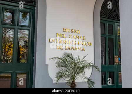 Museo dei canali in Plaza de la Independencia, casco Viejo, il centro storico, Panama City, Panama Foto Stock