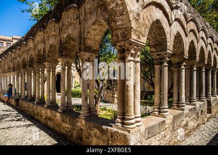 Geografia / viaggi, Italia, Sicilia, Palermo, Chiesa San Giovanni degli Eremiti, chiostro, ULTERIORI DIRITTI-AUTORIZZAZIONE-INFO-NON-DISPONIBILI Foto Stock