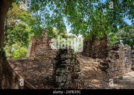 Rovine di Panama Viejo o Old Panama, la parte restante della città originale di Panama, distrutta nel 1671 dal corsaro gallese Henry Morgan, Foto Stock