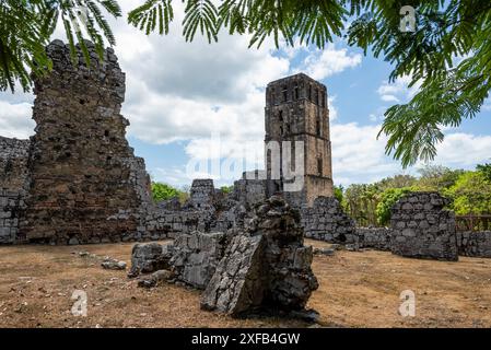 La vecchia cattedrale di Panama, Panama Viejo o Old Panama, è la parte rimanente dell'originale città di Panama, che fu distrutta nel 1671 dal corsaro gallese Foto Stock