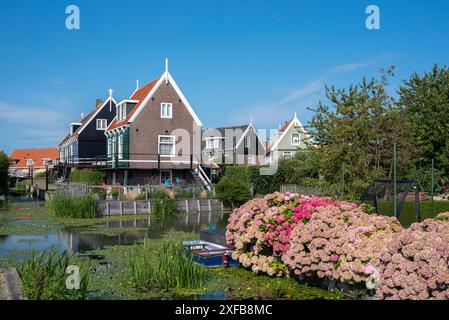 Geografia / viaggi, Paesi Bassi, vista sul villaggio storico di Havenbuurt, Marken Island, Olanda settentrionale, DIRITTI AGGIUNTIVI-INFORMAZIONI-NON-DISPONIBILI Foto Stock