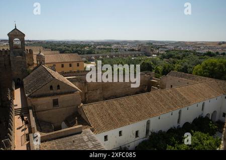 Gli aspetti dell'interno dell'Alcázar dei monarchi cristiani sono esposti, che fa parte del centro storico di Cordova, un complesso dichiarato patrimonio dell'umanità dall'UNESCO, a Cordova, Andalusia, Spagna, il 2 luglio, 2024. (foto di Cristian Leyva/NurPhoto) credito: NurPhoto SRL/Alamy Live News Foto Stock