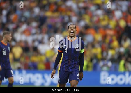 Monaco, Germania. 2 luglio 2024. MUNCHEN, 02-07-2024, Stadium Allianz Arena, Campionato europeo di calcio Euro2024, turno di 16 partita n. 40 tra Romania e Paesi Bassi. Crediti: Pro Shots/Alamy Live News Foto Stock