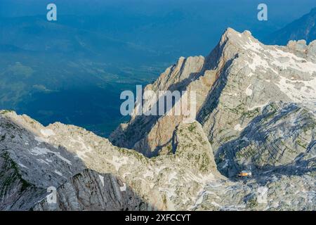 summit Breithorn, rifugio Riemannhaus nella catena montuosa Steinernes Meer Steinernes Meer Pinzgau Salisburgo Austria Foto Stock