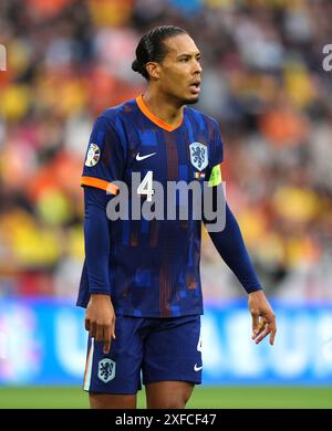 Virgil van Dijk dei Paesi Bassi durante il turno di UEFA Euro 2024, 16 presso la Munich Football Arena di Monaco, Germania. Data foto: Martedì 2 luglio 2024. Foto Stock