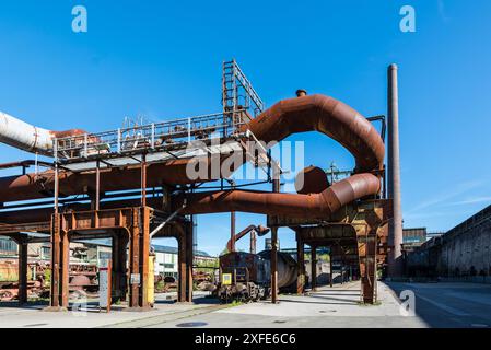 Hattingen, Germania - 24 settembre 2023: Fornitura di energia per l'altoforno della Henrichshuette Ironworks, museo industriale di Hattingen, North RH Foto Stock