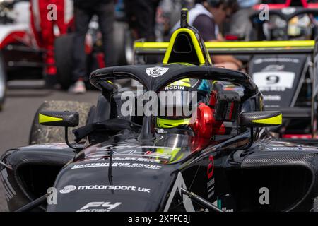 Andover, Hampshire - 7 giugno 2024: Prove libere FIA Formula 4 Thruxton Foto Stock