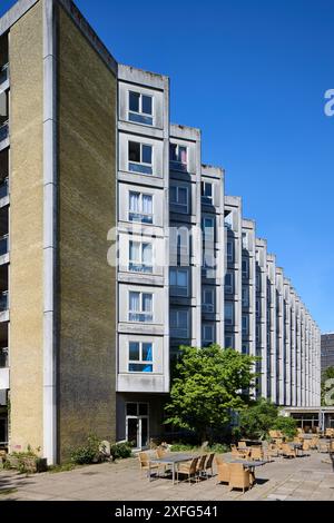 Plejecenter Sølund, casa di riposo, progettata da Stadsarkitektens Direktorat, costruita tra il 1976 e il 1981, blocco rimanente (2024); Copenaghen, Danimarca Foto Stock