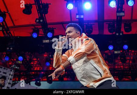 Roskilde, Danimarca. 3 luglio 2024. Il rapper danese Lamin apre il Roskilde Festival 2024 sul palco Orange mercoledì 3 luglio 2024. (Foto: Torben Christensen/Scanpix 2024) credito: Ritzau/Alamy Live News Foto Stock