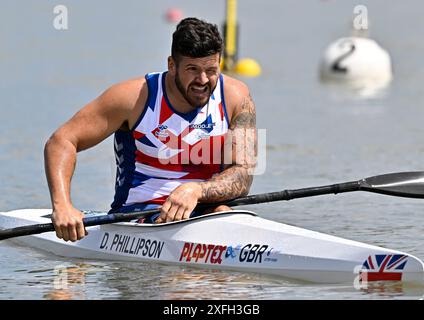 Seghedino. Ungheria. 10 maggio 2024. La Coppa del mondo di canoa 2024 ICF e i Campionati del mondo di Paracanoe. Parco acquatico olimpico di Szeged. David Phillipson (GBR) durante i Campionati del mondo Paracanoe/Canoe Sprint World Cup a Szeged, Ungheria. Foto Stock
