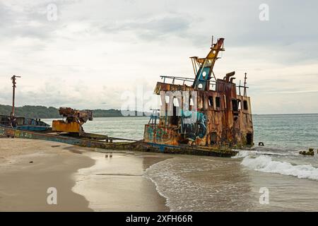 Naufragio di Yicel sulla spiaggia di Manzanillo Foto Stock