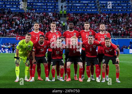 Lipsia, Germania. 2 luglio 2024. Lipsia, Germania, 2 luglio 2024: Teamphoto dell'Austria durante la partita di calcio UEFA EURO 2024 Germania del 16° turno tra Austria e Turkiye allo Stadio di Lipsia, Germania. (Daniela Porcelli/SPP) credito: SPP Sport Press Photo. /Alamy Live News Foto Stock