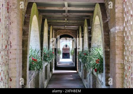 All'interno di Atalaya, la casa dell'ispanico americano Archer M. Huntington, risalente agli anni '1930, a Murrells Inlet, Carolina del Sud, Stati Uniti Foto Stock