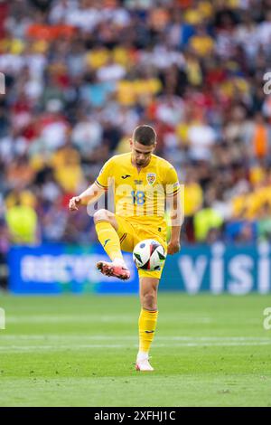 Monaco, Germania. 2 luglio 2024. Razvan Marin (18) di Romania visto durante il turno di UEFA Euro 2024 del 16 incontro tra Romania e Paesi Bassi all'Allianz Arena di Monaco. Foto Stock