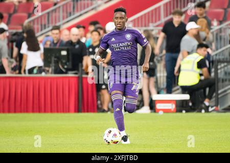 Toronto, Canada. 3 luglio 2024. Ivan Angulo #77 di Orlando City SC visto in azione durante la partita MLS tra Toronto FC e Orlando City SC al BMO Field di Toronto. La partita terminò nel 1-2 per l'Orlando City SC. Credito: SOPA Images Limited/Alamy Live News Foto Stock