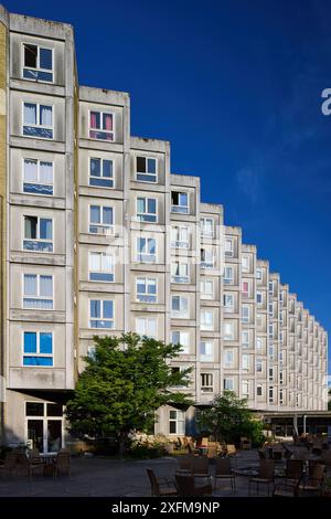 Plejecenter Sølund, casa di riposo, progettata da Stadsarkitektens Direktorat, costruita tra il 1976 e il 1981, blocco rimanente (2024); Copenaghen, Danimarca Foto Stock