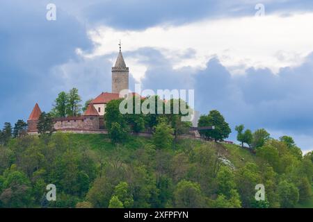 Vista sul Leuchtenburg e sulla città di Seitenroda in Turingia Foto Stock