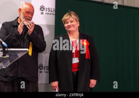 Londra, Regno Unito. 05 GIUGNO 2024. Come Emily Thornberry, deputato laburista per Islington South e Finsbury è stata nuovamente rieletta con il 53,7% dei voti alle elezioni generali del Regno Unito del 2024. Credito Milo Chandler/Alamy Live News Foto Stock