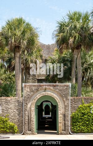 All'interno di Atalaya, sede dell'ispanico americano Archer M. Huntington e della scultrice Anna Huntington, Murrells Inlet, South Carolina, USA Foto Stock