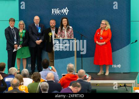 Glenrothes, Scozia. 5 luglio 2024. Elezioni nel Regno Unito: Ha rieletto Wendy Chamberlain parlando dopo aver ottenuto il suo seggio nel collegio elettorale di North East Fife. Crediti: Tim Gray/Alamy Live News Foto Stock