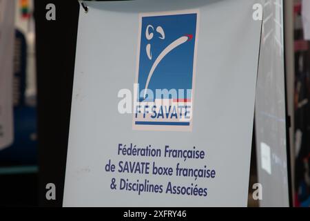 Bordeaux , Francia - 07 01 2024 : ff savate federation francaise de savate boxe francaise logo marchio e segno di testo France Federation of Savate French Foto Stock