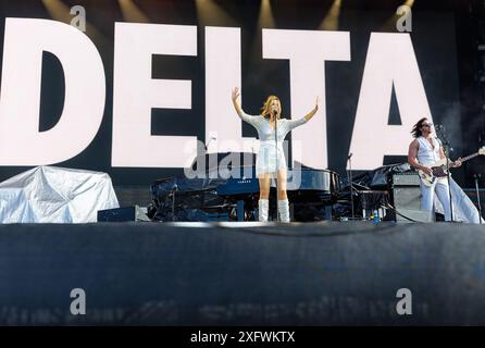 4 luglio 2024, Lytham, St. Annes, regno unito: Cantante, cantautore, personaggio televisivo e attrice australiana DELTA GOODREM che si esibisce dal vivo al Lytham Festival, Regno Unito 2024. (Credit Image: © Andy Von Pip/ZUMA Press Wire) SOLO PER USO EDITORIALE! Non per USO commerciale! Foto Stock