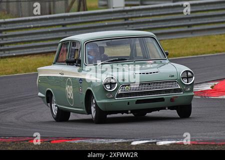 Jake Giddings, Paul Streather, Lotus Ford Cortina Mk1, Lotus Ford Cortina Mk1, HRDC Jack Sears Trophy for 1958-1966 Touring Cars, un quarantacinque minuti Foto Stock