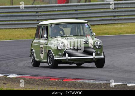 Ding Boston, OUMF Riley One Point Five, HRDC Jack Sears Trophy for 1958-1966 Touring Cars, una gara di quarantacinque minuti con l'opzione del secondo pilota, Foto Stock