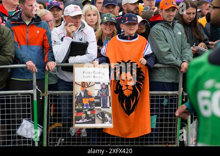 Silverstone, Regno Unito. 5 luglio 2024. Tifoso britannico di F1 durante le FP1. Ahmad al Shehab/Alamy Live News. Foto Stock