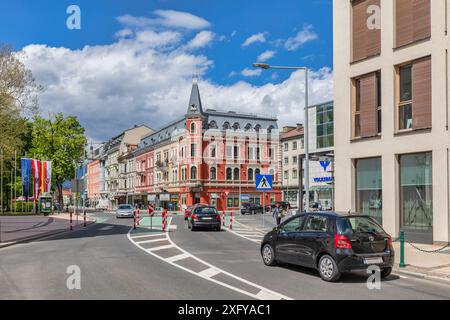 Spittal an der Drau, la strada principale del centro città, Carinzia, Austria Foto Stock