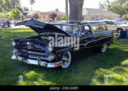 1955 Ford Ranch Wagon, convertito, Pasco 4 luglio celebrazioni, Washington, USA Foto Stock