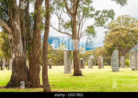 Stone Henge dell'Australia, situato in cima a una collina nel Centennial Parklands a Glen Innes. Foto Stock