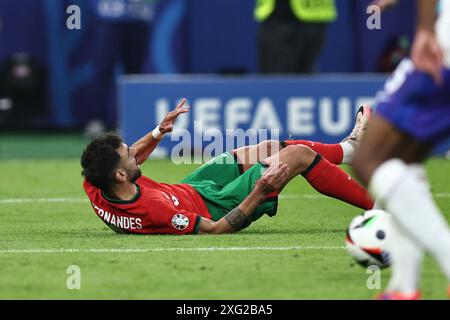 Bruno Fernandes (Portogallo) durante la partita di UEFA Euro Germania 2024 tra Portogallo 4-5 Francia al Volkspakstadion il 5 luglio 2024 ad Amburgo, Germania. Crediti: Maurizio Borsari/AFLO/Alamy Live News Foto Stock