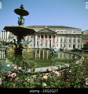 D. Maria II Teatro Nazionale a Piazza Rossio, Lisbona. Portogallo Foto Stock