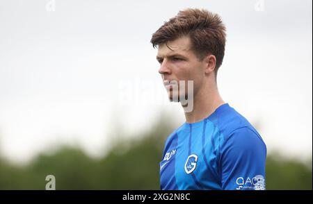 Genk, Belgio. 6 luglio 2024. Jarne Steuckers di Genk raffigurato durante un'amichevole di calcio tra il KRC Genk e lo Sporting Charleroi, sabato 6 luglio 2024 a Genk, in preparazione della prossima stagione 2024-2025 della Jupiler Pro League. BELGA PHOTO VIRGINIE LEFOUR credito: Belga News Agency/Alamy Live News Foto Stock