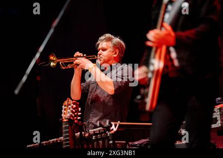Calexico, in diretta a Pistoia Blues, Pistoia, Italia Foto Stock