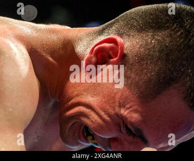 PHOENIX, ARIZONA - GIUGNO 29: Juan Francisco El 'Gallo' Estrada Estrada e Jesse 'Bam' Rodríguez combattono durante la loro lotta per i titoli dei pesi mosca superWBC e Ring Magazine di Estrada al Footprint Center davanti al "Gallo" Estrada e Jesse 'Bam' Rodríguez il 29 giugno 2023 a Phoenix, Arizona. Phoenix, Arizona (foto di Luis Gutierrez/foto Norte) Foto Stock