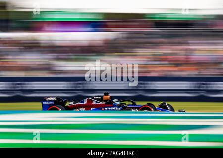 Silverstone, Towcester, Regno Unito. 6 luglio 2024. Alexander Albon (THA) - Williams Racing - Williams FW46 - Mercedes durante la sessione di qualificazione il giorno 2, venerdì 6 luglio 2024 della formula 1 Qatar Airways British Grand Prix 2024, in programma sul circuito di silverstone dal 5 al 7 luglio 2024 credito: Alessio De Marco/Alamy Live News Foto Stock