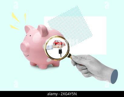 Collage creativo di salvadanaio e mano di donna con lente d'ingrandimento su sfondo a colori Foto Stock