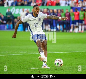 Düsseldorf, Germania. 6 luglio 2024. 06 lug 2024 - Inghilterra contro Svizzera - Campionati europei di calcio 2024 - quarti di finale - Düsseldorf. Ivan Toney prende il suo rigore durante i calci di rigore contro la Svizzera. Crediti immagine: Mark Pain/Alamy Live News Foto Stock